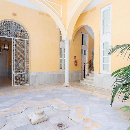 Genteel Home Plaza Nueva Севилья Экстерьер фото