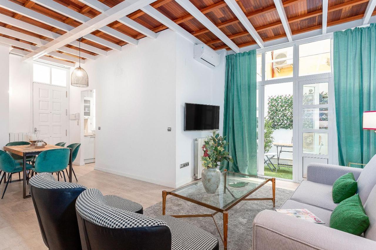 Genteel Home Plaza Nueva Севилья Экстерьер фото