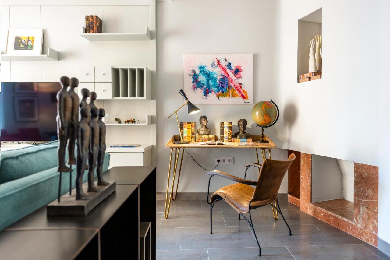 Genteel Home Plaza Nueva Севилья Экстерьер фото