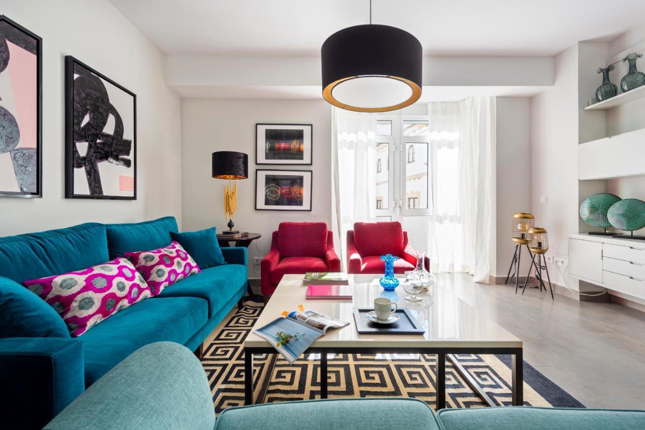 Genteel Home Plaza Nueva Севилья Экстерьер фото