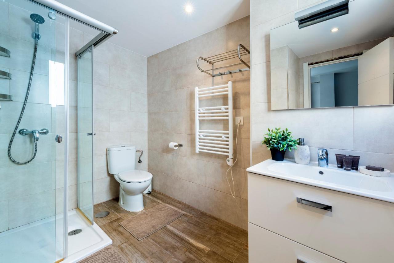 Genteel Home Plaza Nueva Севилья Экстерьер фото