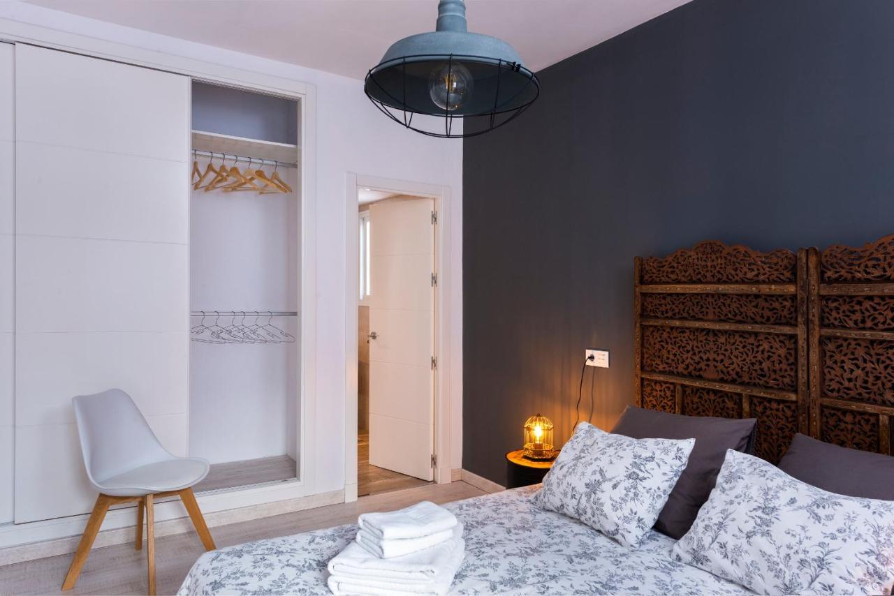 Genteel Home Plaza Nueva Севилья Экстерьер фото
