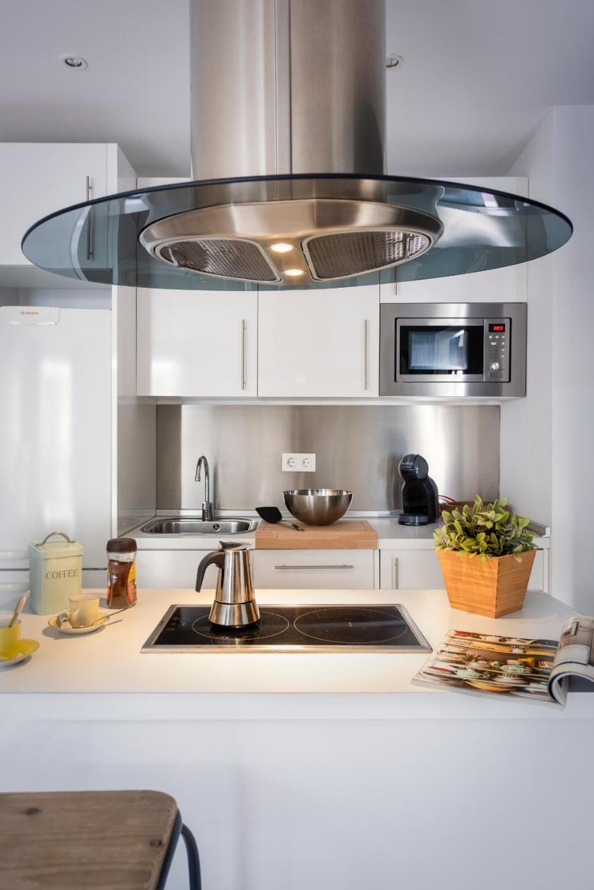 Genteel Home Plaza Nueva Севилья Экстерьер фото